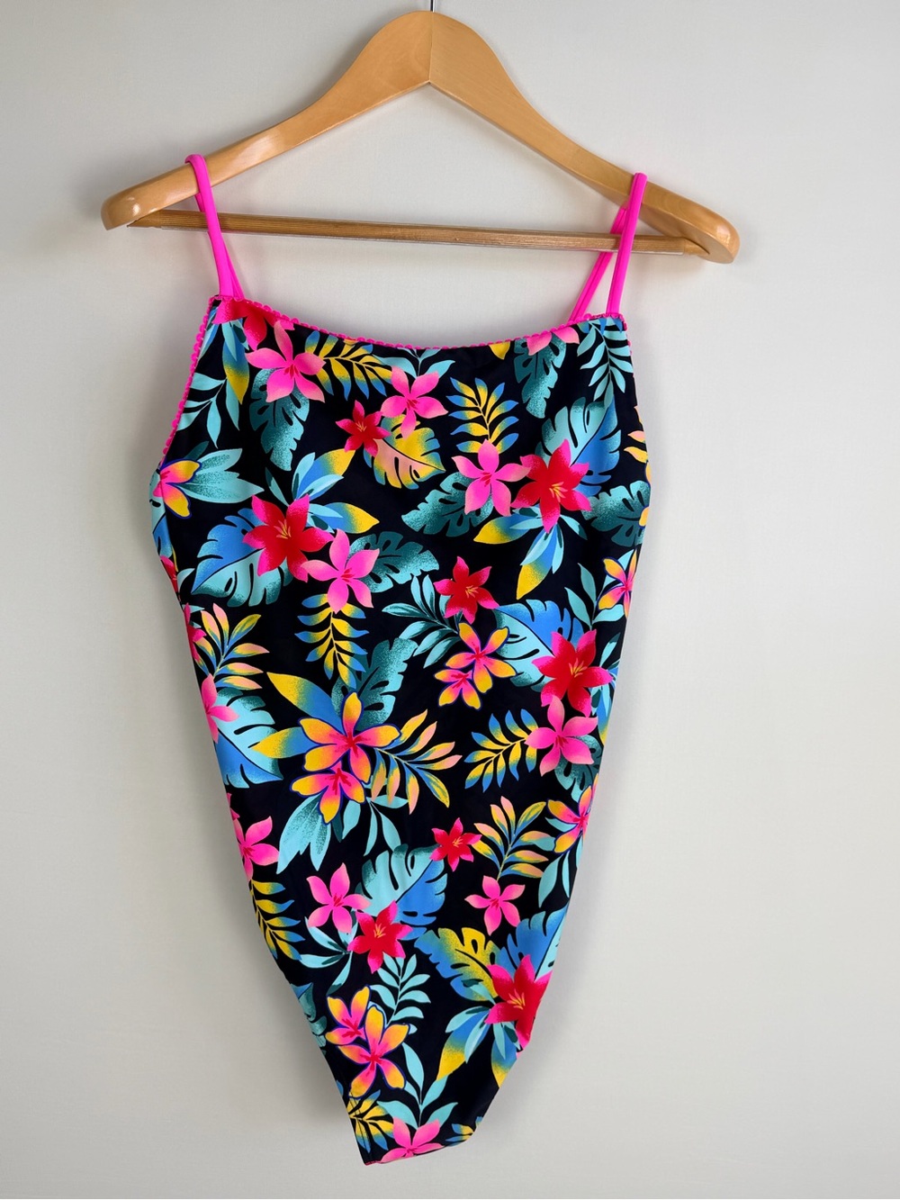 Arizona Jean Company Tropical Floral One Piece Swimsuit Size Large Black Pink